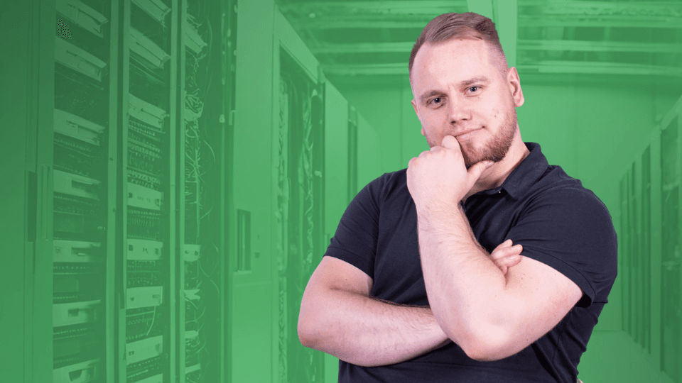 Macierze dyskowe vs lokalne przechowywanie danych. Zalety i trendy.